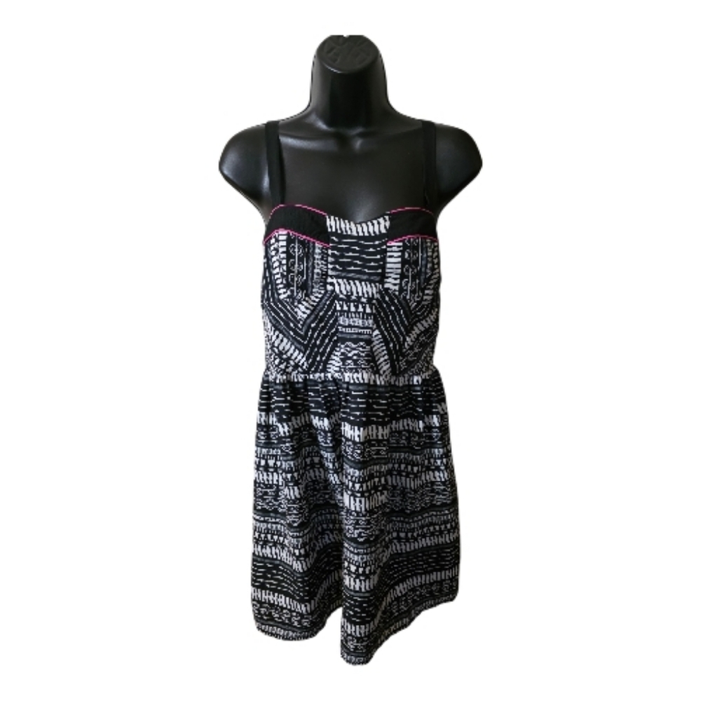 Band of Gypsies Black and White Dress with Pink Trim